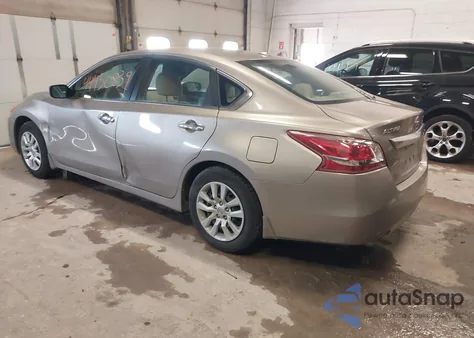 2014 Nissan Altima 2.5 S z USA, uszkodzony, nr VIN 1N4AL3AP6EC295531
